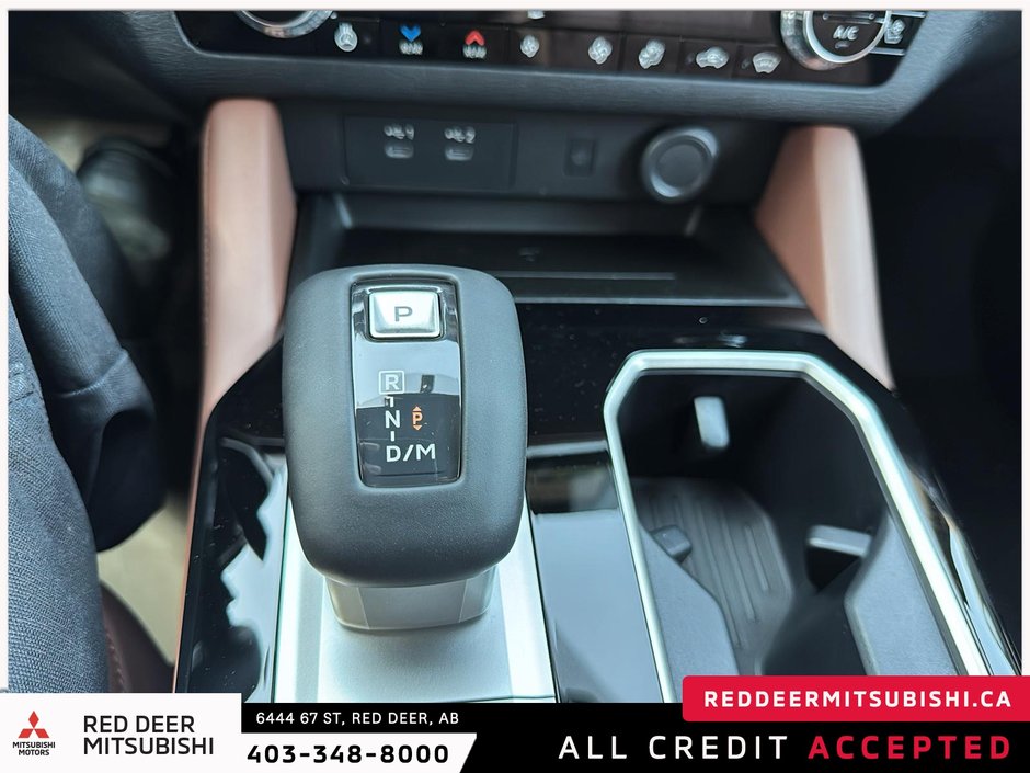 2025 Mitsubishi Outlander GT PREMIUM S-AWC TWO TONE ROOF-13