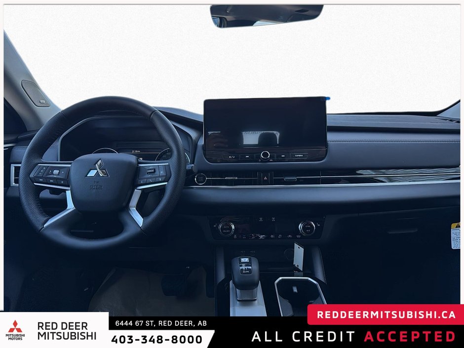 2025 Mitsubishi Outlander LE S-AWC-8