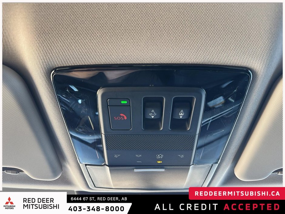 2025 Mitsubishi Outlander LE S-AWC-15