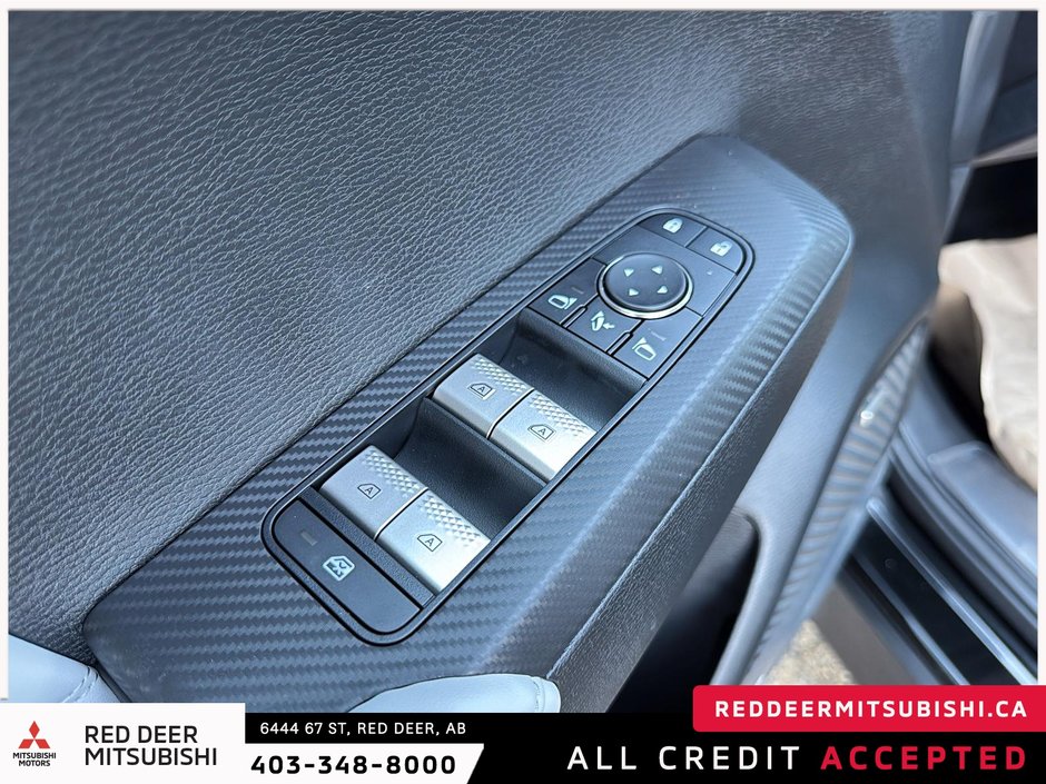 2025 Mitsubishi Outlander SEL S-AWC-9