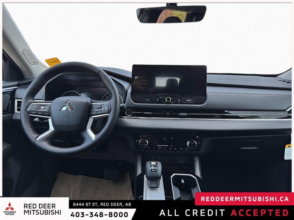 2025 Mitsubishi Outlander SE S-AWC-8
