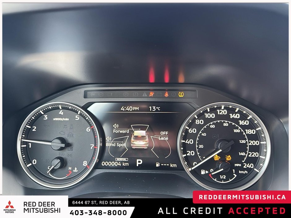 2025 Mitsubishi Outlander SE S-AWC-11