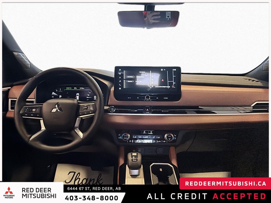 2025 Mitsubishi Outlander-10