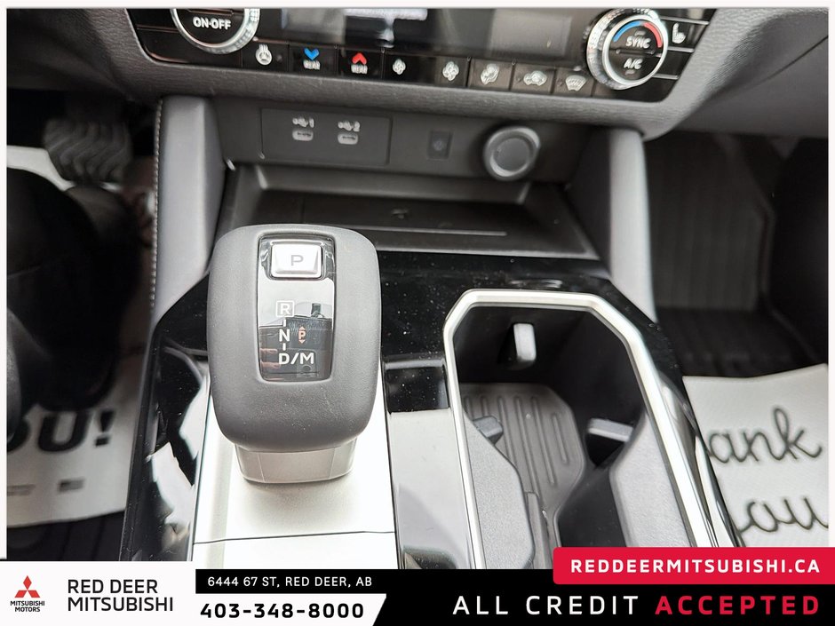 2026 Mitsubishi Outlander SE S-AWC-18