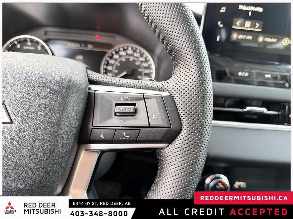 2026 Mitsubishi Outlander ES S-AWC-14