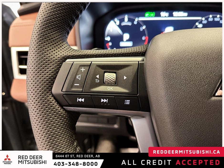 2026 Mitsubishi Outlander GT PREMIUM S-AWC-17