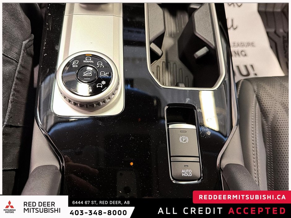 2026 Mitsubishi Outlander GT S-AWC-21