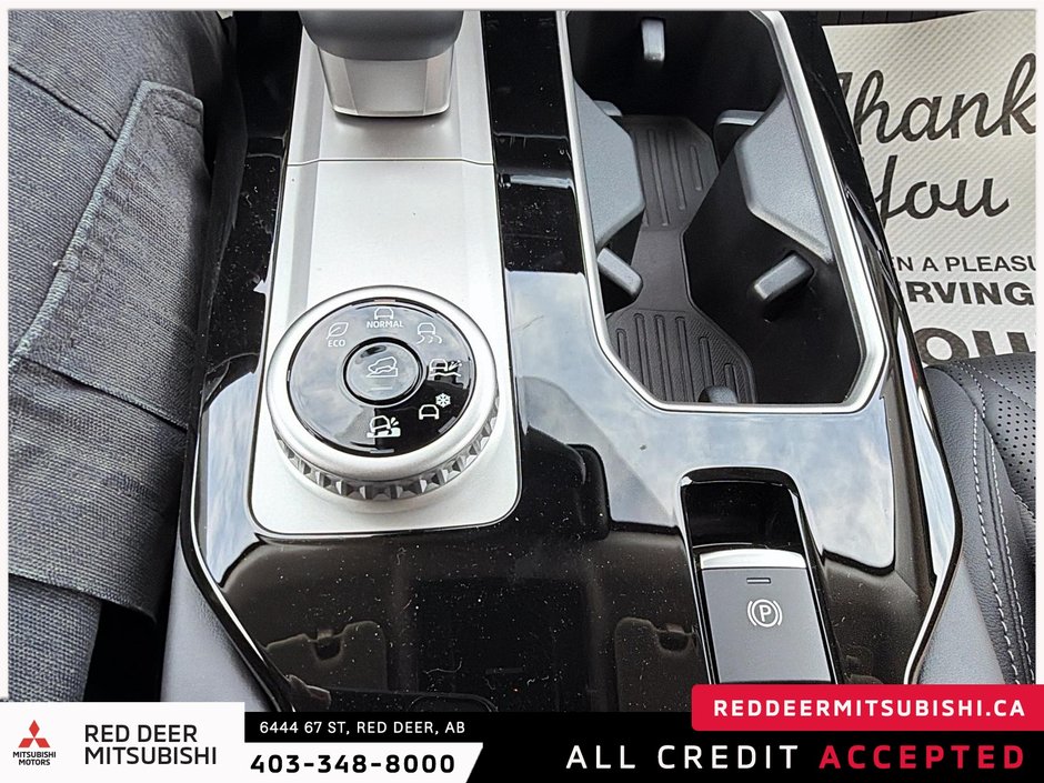 2026 Mitsubishi Outlander GT S-AWC-21