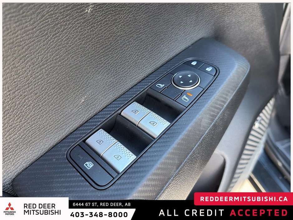 2026 Mitsubishi Outlander ES S-AWC-11