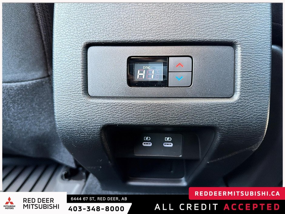 2026 Mitsubishi Outlander SE S-AWC-11