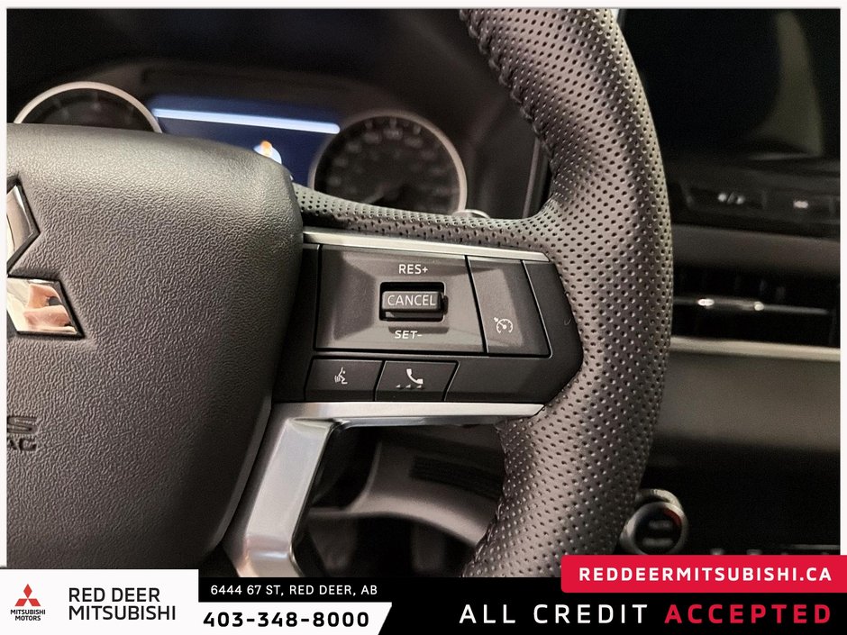 2026 Mitsubishi Outlander ES S-AWC-14