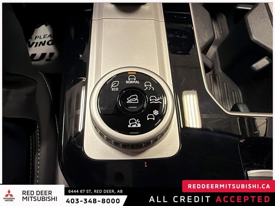 2026 Mitsubishi Outlander SEL S-AWC-21