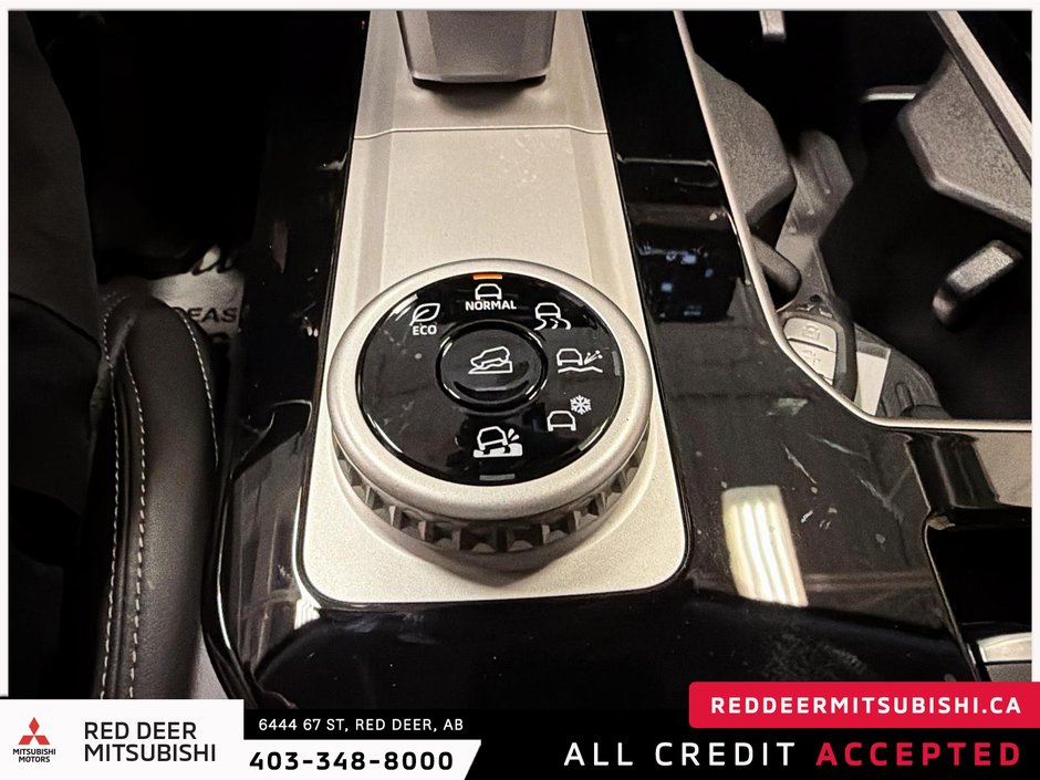 2026 Mitsubishi Outlander GT S-AWC-22