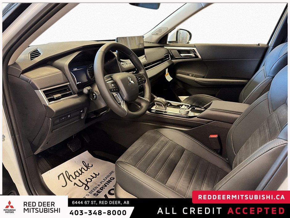 2026 Mitsubishi Outlander LE S-AWC-9