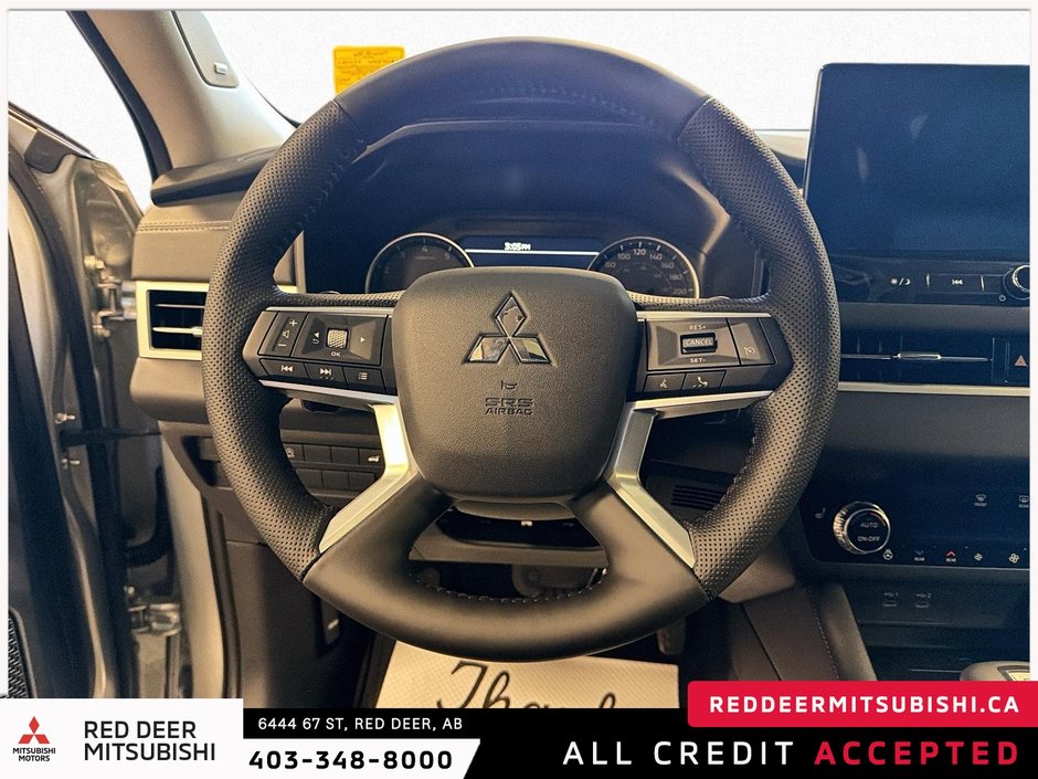 2026 Mitsubishi Outlander-14