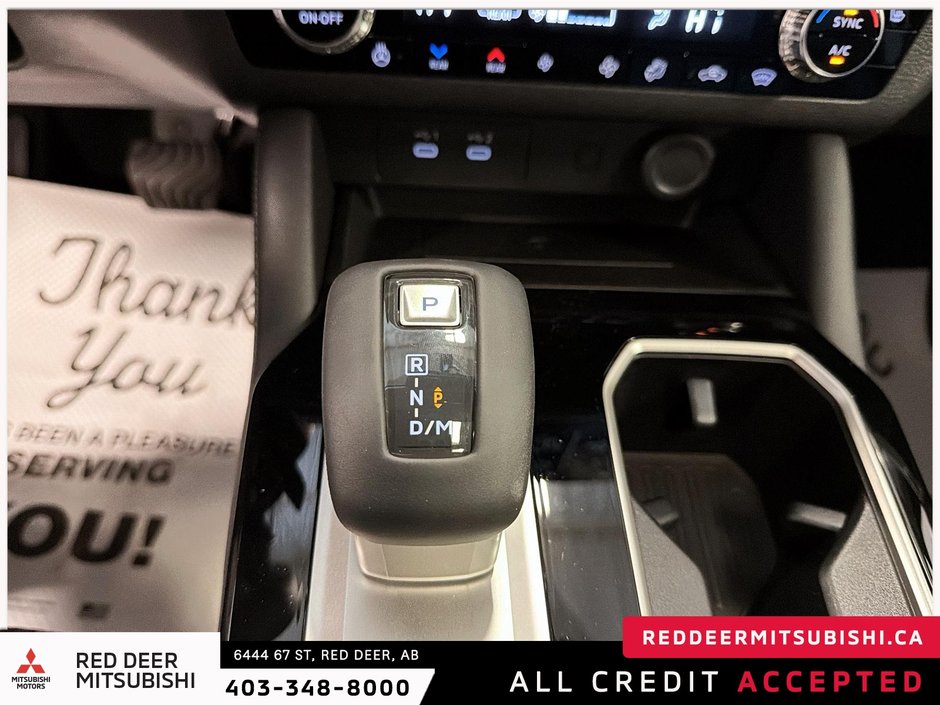 2026 Mitsubishi Outlander-19