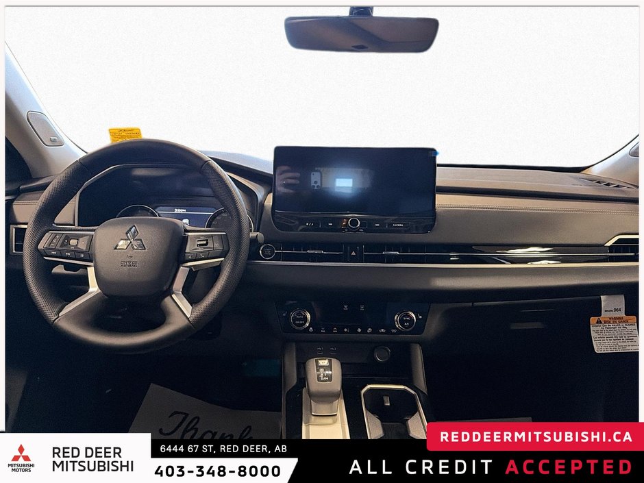 2026 Mitsubishi Outlander-10