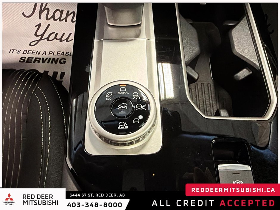 2026 Mitsubishi Outlander-20