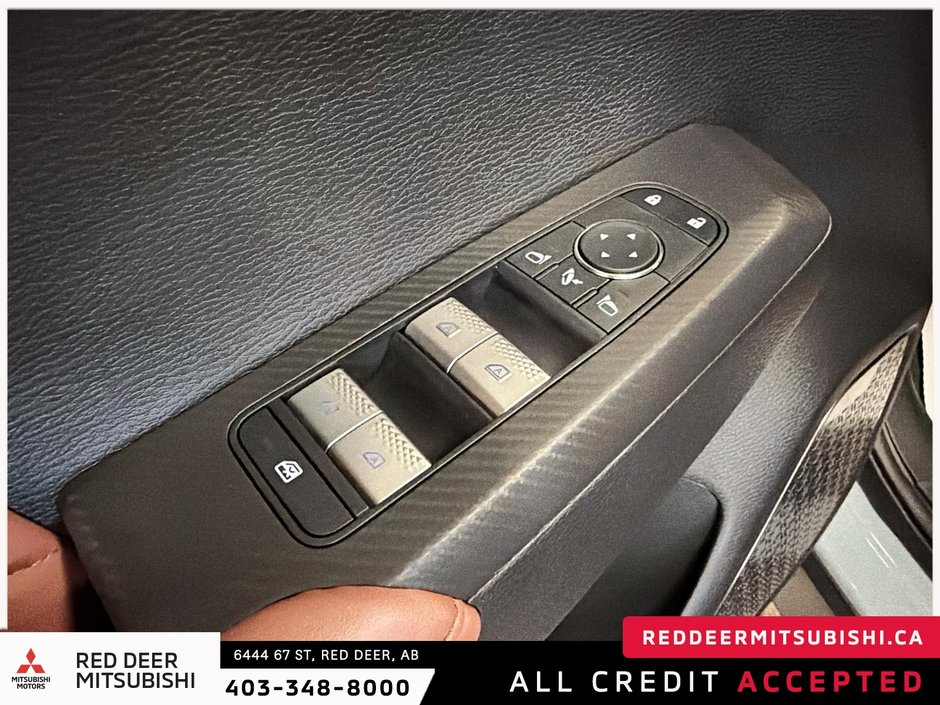 2026 Mitsubishi Outlander-13