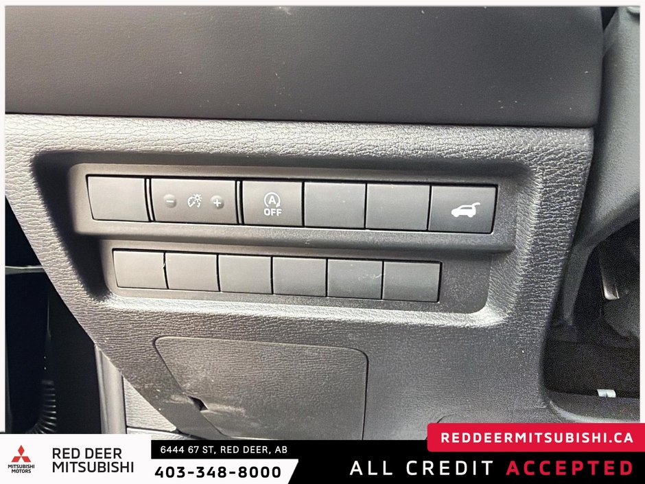 2026 Mitsubishi Outlander SE S-AWC-24