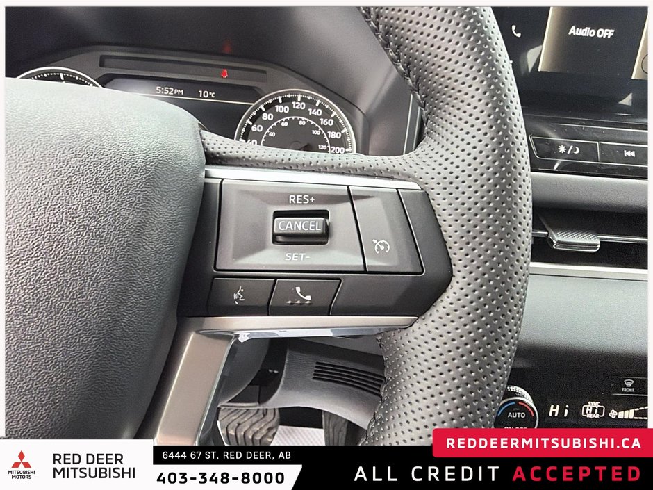 2026 Mitsubishi Outlander SE S-AWC-16