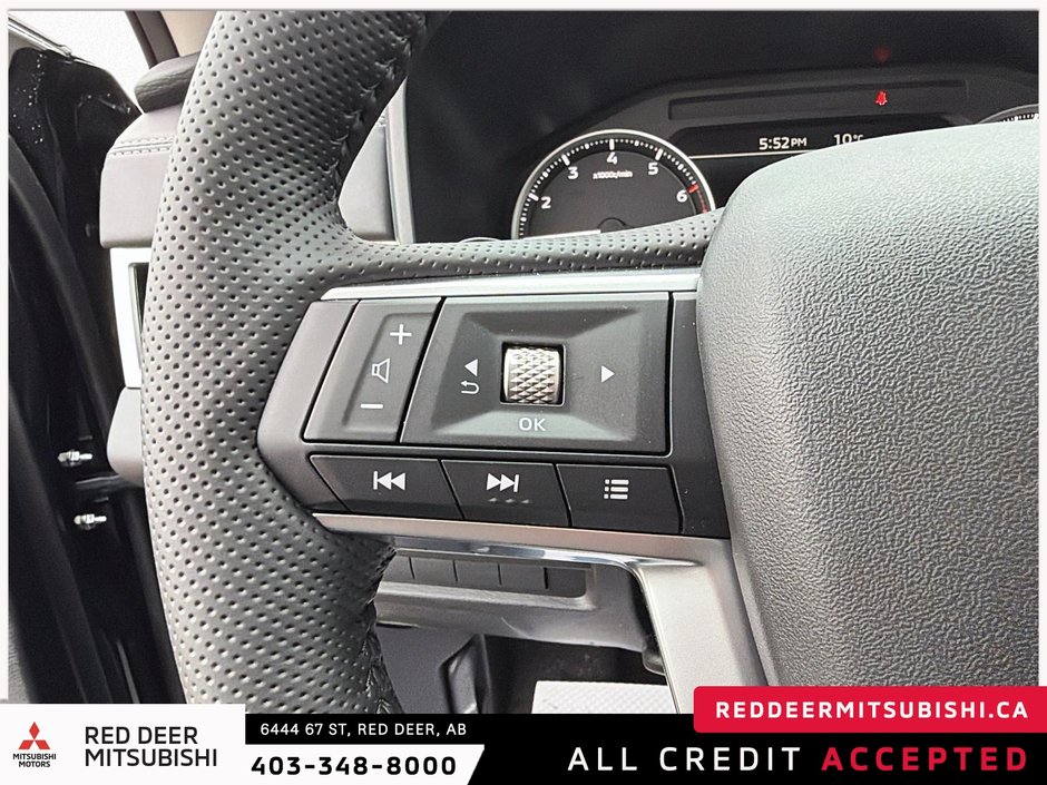 2026 Mitsubishi Outlander SE S-AWC-15