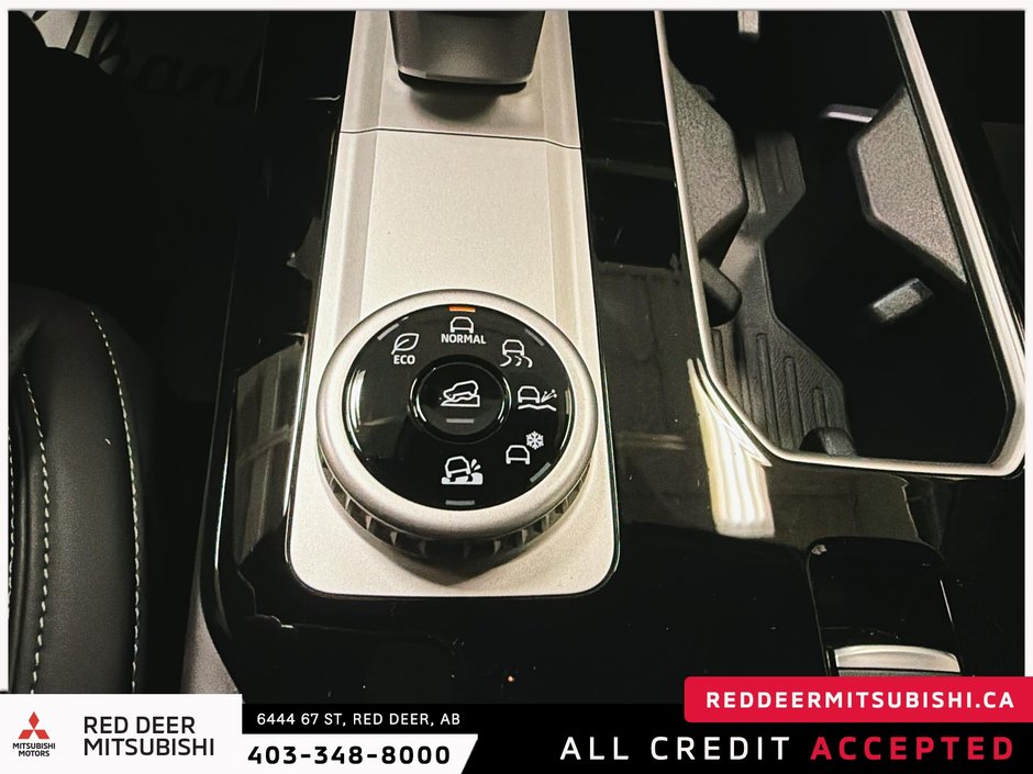 2026 Mitsubishi Outlander NOIR S-AWC-22