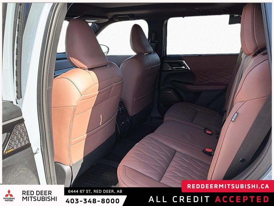 2026 Mitsubishi Outlander GT PREMIUM S-AWC-12
