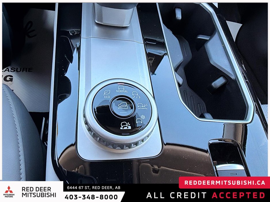 2026 Mitsubishi Outlander GT S-AWC-22