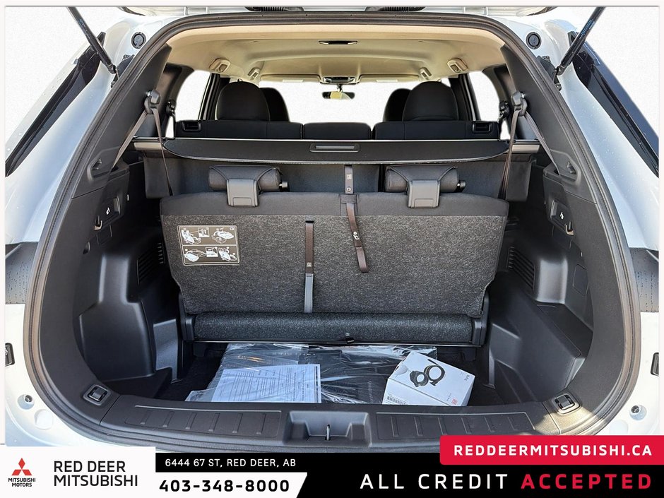 2026 Mitsubishi Outlander ES S-AWC-5