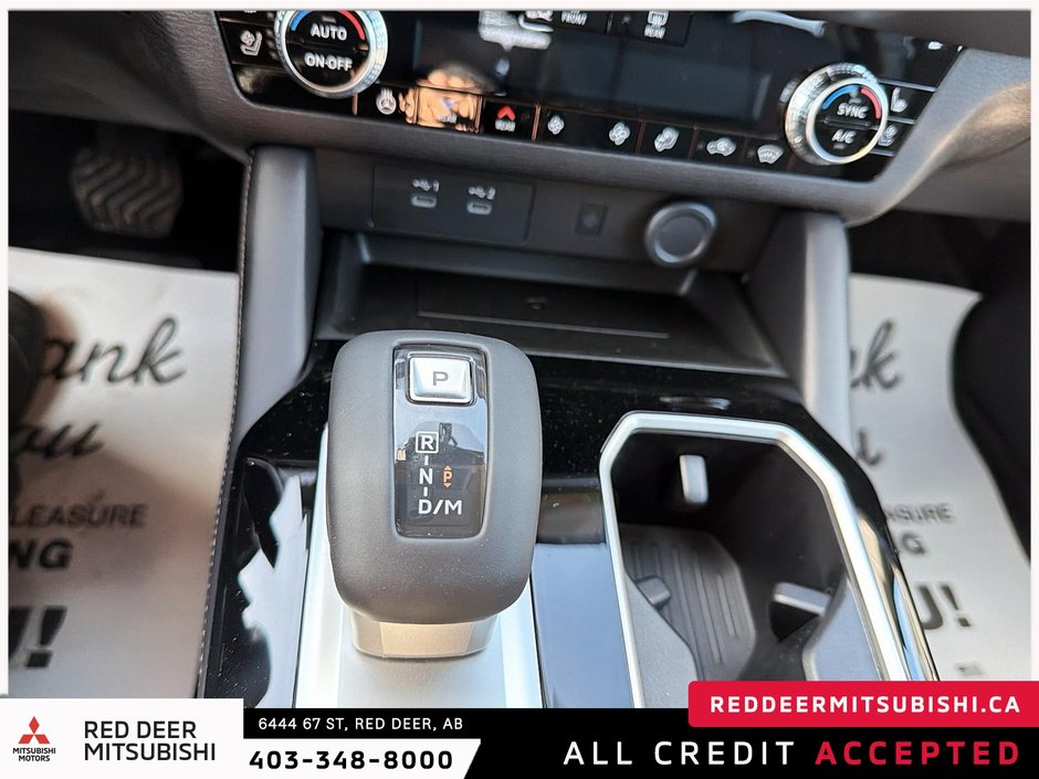 2026 Mitsubishi Outlander SEL S-AWC-21