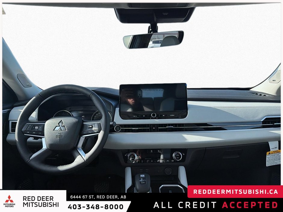 2026 Mitsubishi Outlander LE S-AWC-10