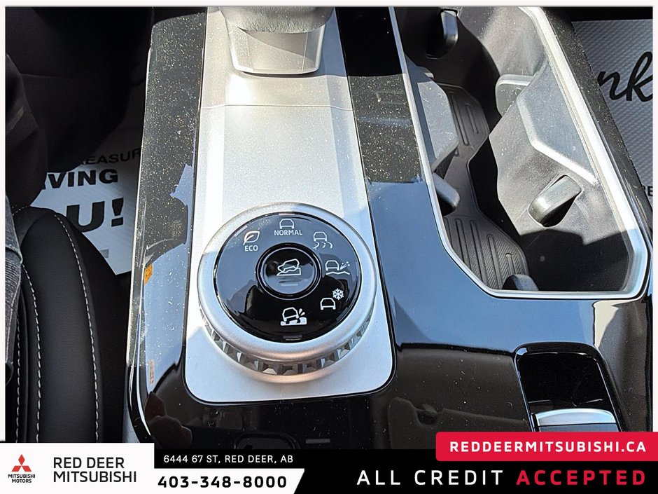 2026 Mitsubishi Outlander SEL S-AWC-21