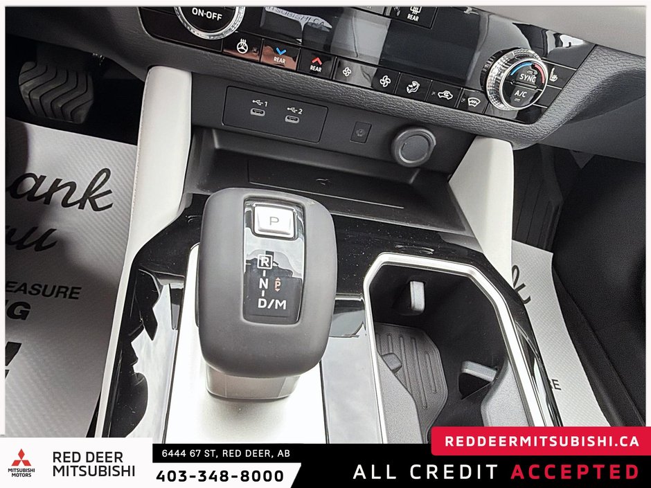 2026 Mitsubishi Outlander LE S-AWC-20