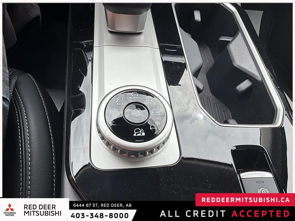 2026 Mitsubishi Outlander GT S-AWC-20