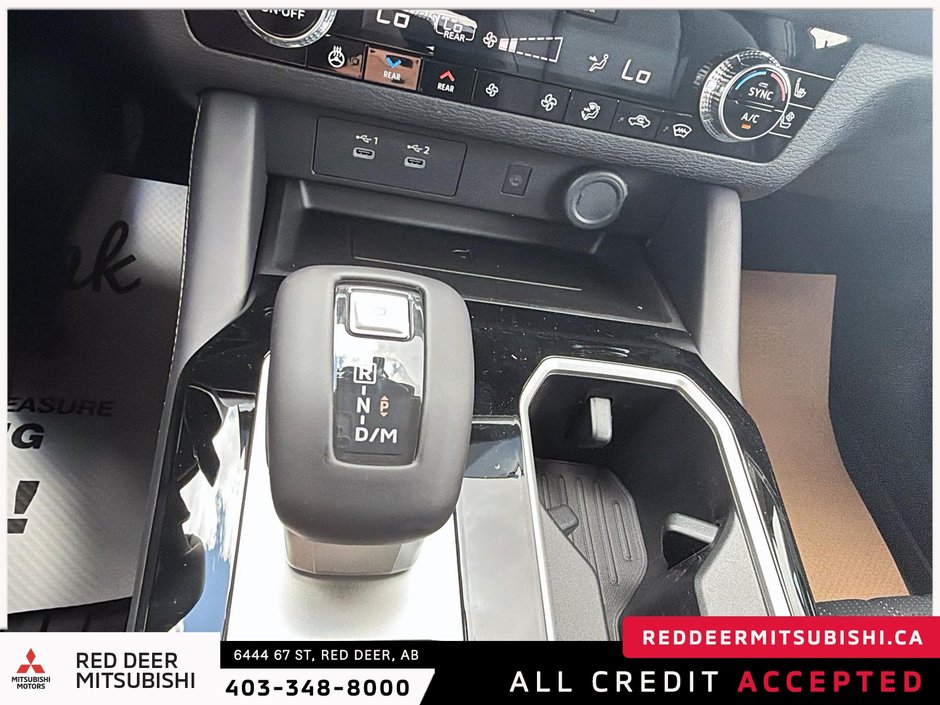 2026 Mitsubishi Outlander SEL S-AWC-21