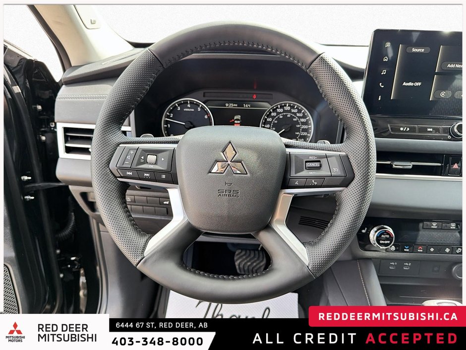 2026 Mitsubishi Outlander SE S-AWC-13