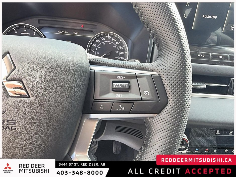 2026 Mitsubishi Outlander SE S-AWC-15