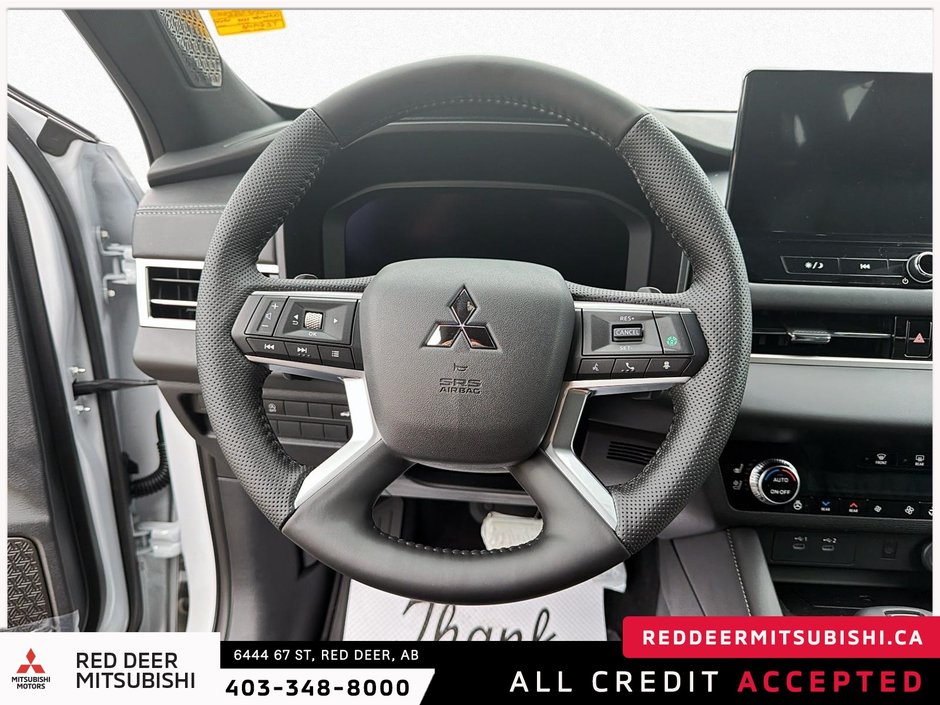 2026 Mitsubishi Outlander NOIR S-AWC-18