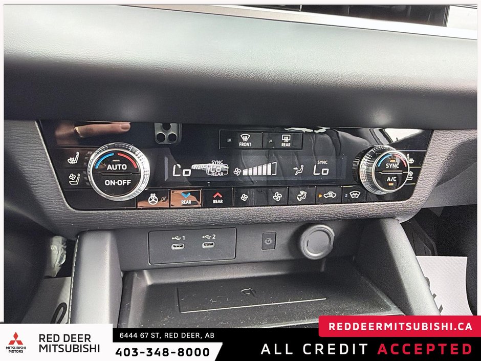 2026 Mitsubishi Outlander NOIR S-AWC-20