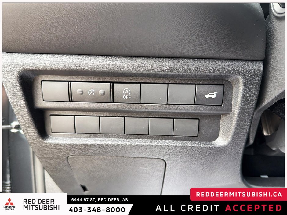 2026 Mitsubishi Outlander SE S-AWC-24