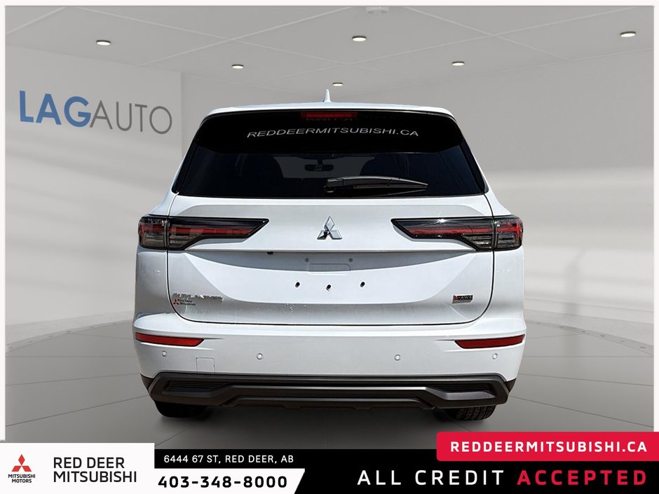 2026 Mitsubishi Outlander ES S-AWC-2