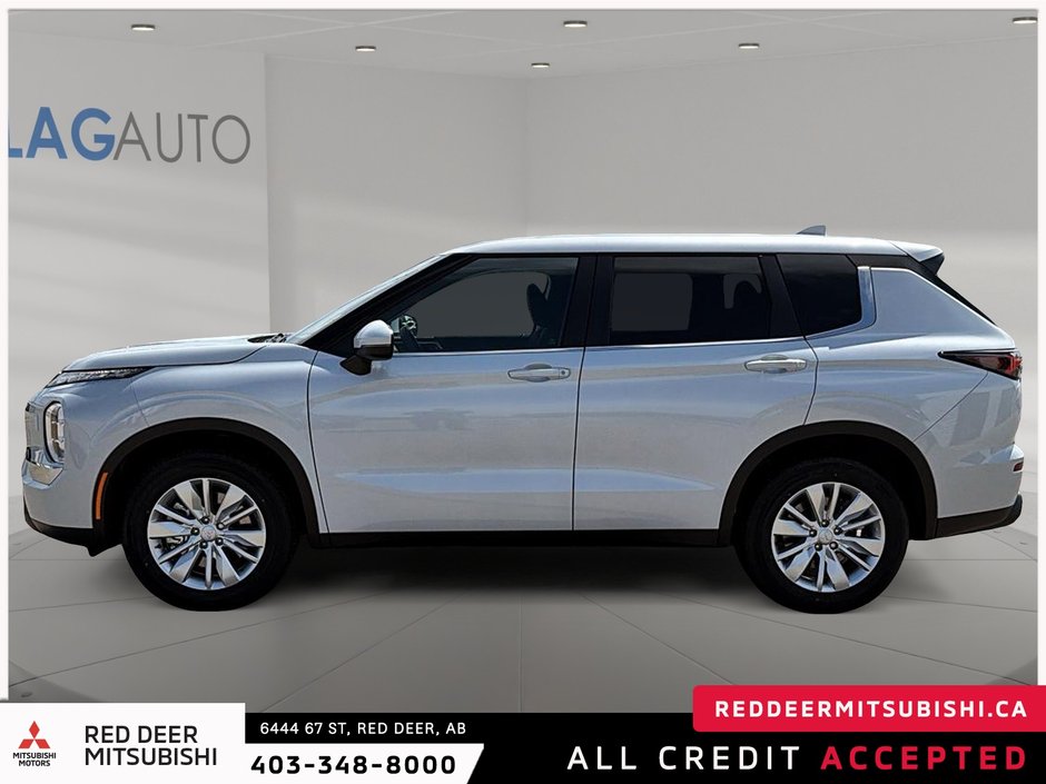 2026 Mitsubishi Outlander ES S-AWC-4