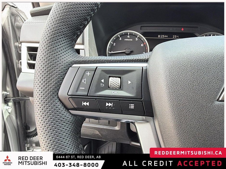 2026 Mitsubishi Outlander SE S-AWC-15