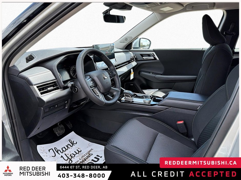 2026 Mitsubishi Outlander SE S-AWC-9