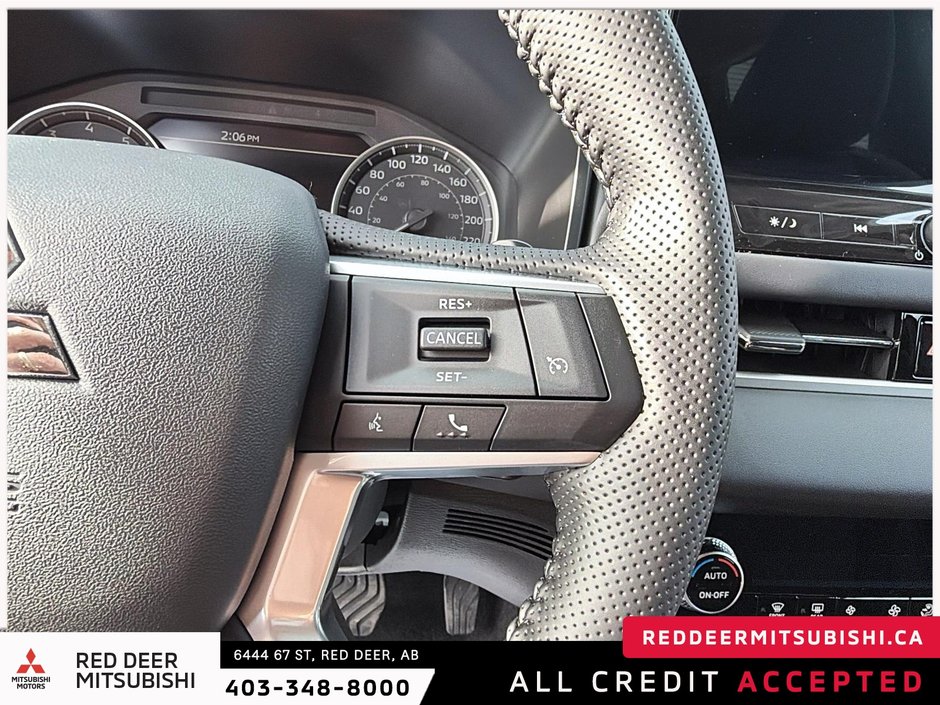 2026 Mitsubishi Outlander ES S-AWC-14