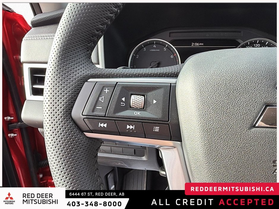 2026 Mitsubishi Outlander ES S-AWC-13