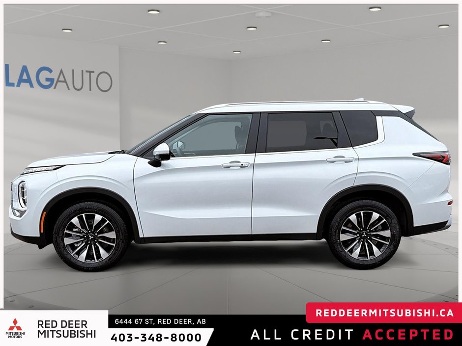 2026 Mitsubishi Outlander LE S-AWC-4