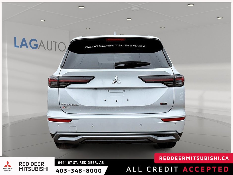 2026 Mitsubishi Outlander LE S-AWC-2