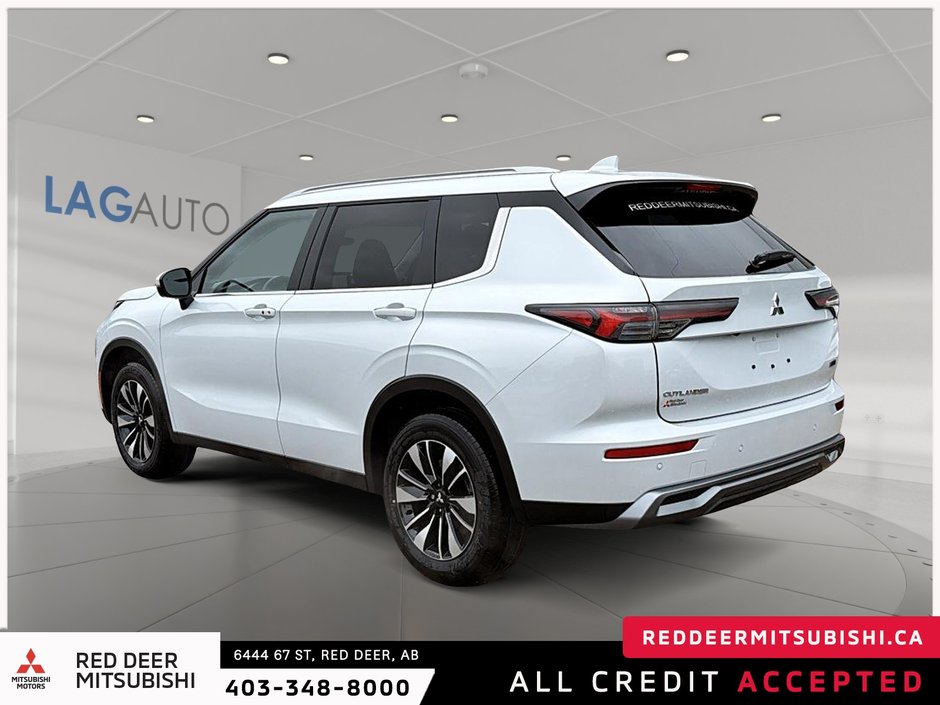 2026 Mitsubishi Outlander LE S-AWC-3